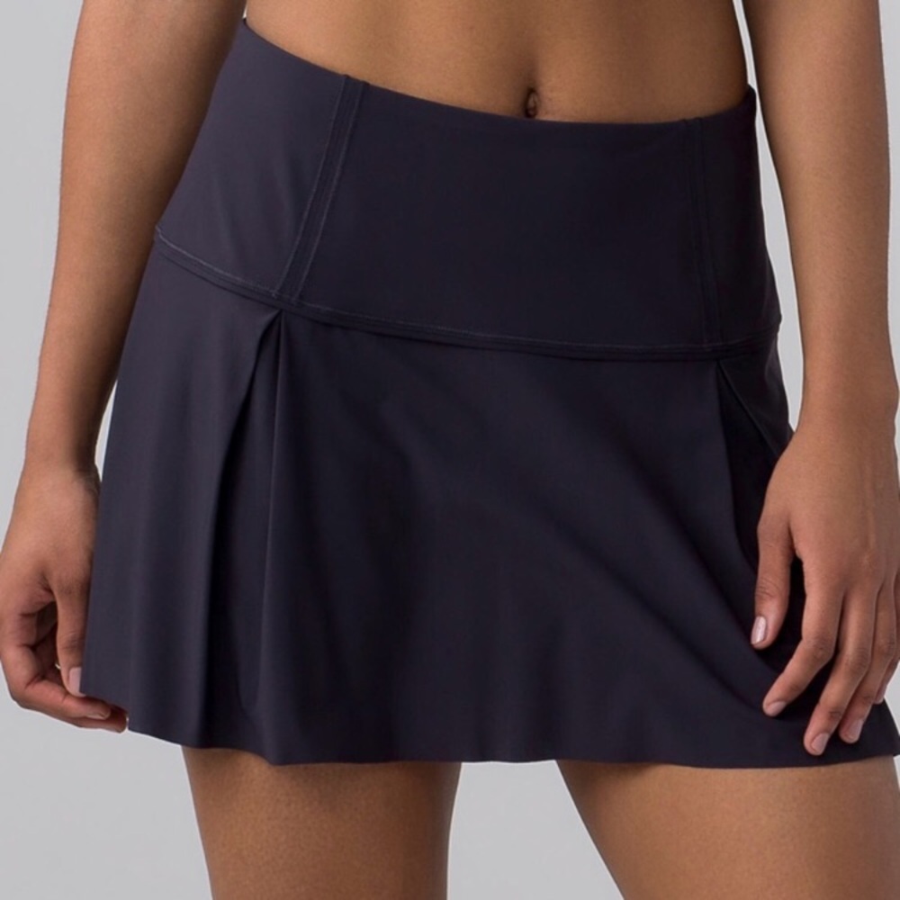 🍋Lululemon🍋 Lost in Pace Skirt (Tall) 15”
